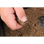 DRENNAN   PELLET FEEDERS